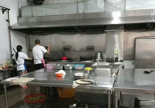 供餐现场